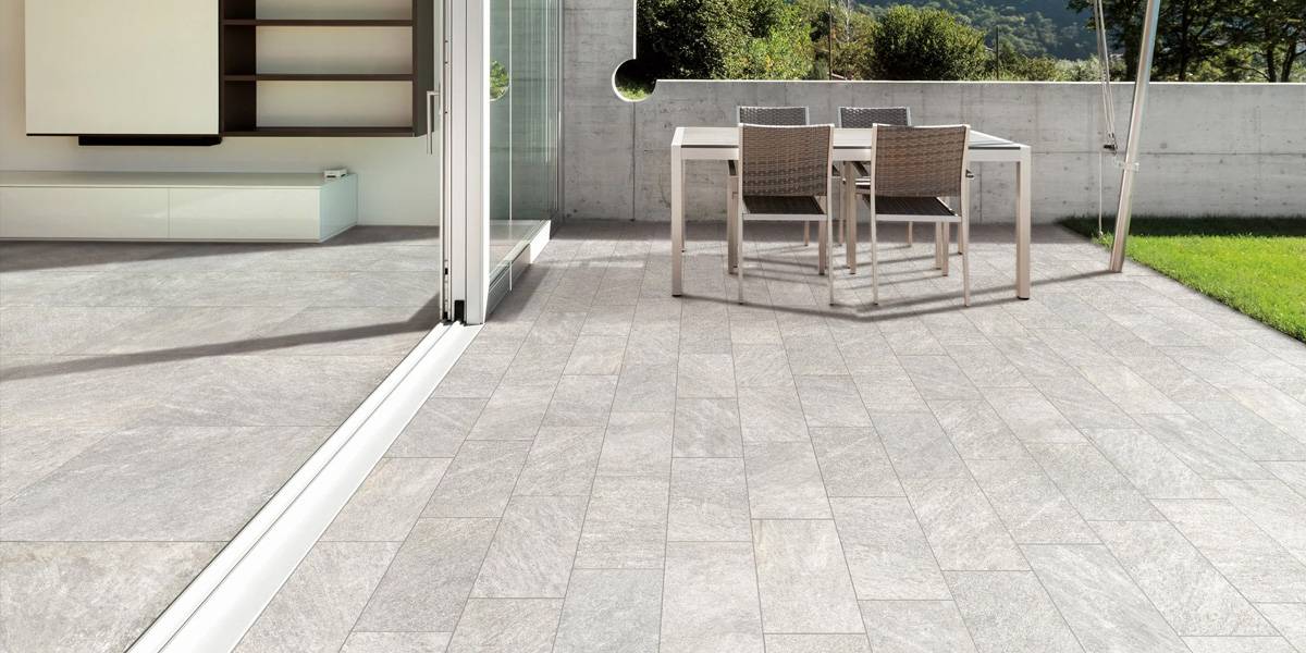 Idee per arredare il giardino con superfici in gres porcellanato per esterni