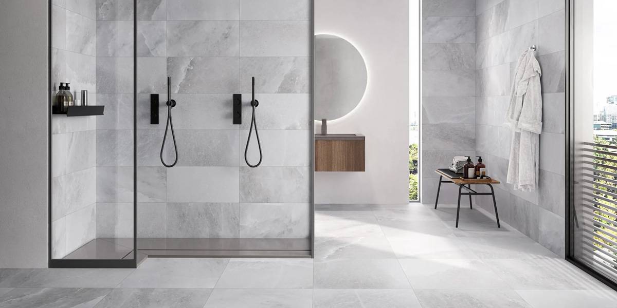 Consigli di stile per arredare un bagno piccolo e moderno